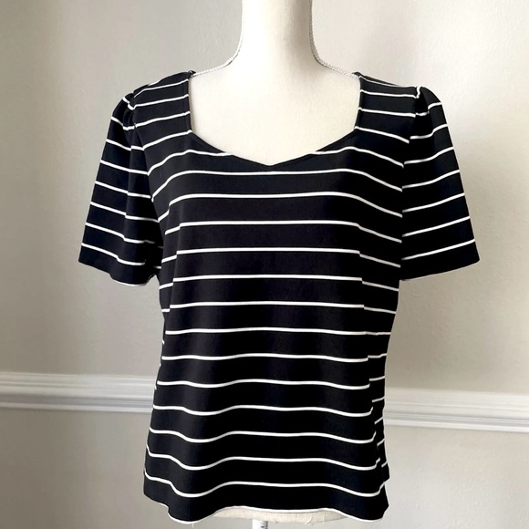 ❤️4 for $20❤️ Worthington Striped Puffy Sleeve Shirt V Neck Size Large - Picture 1 of 9